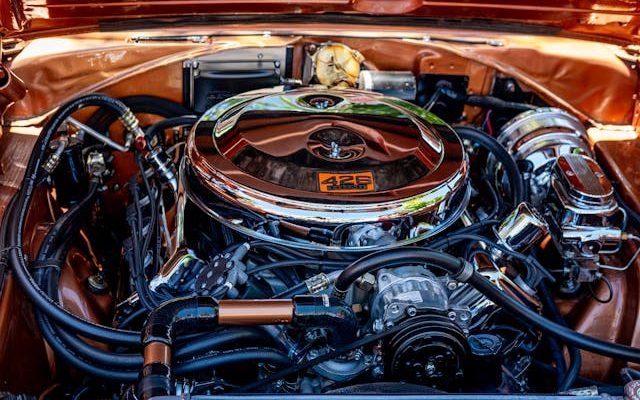 moteur voiture coupé
